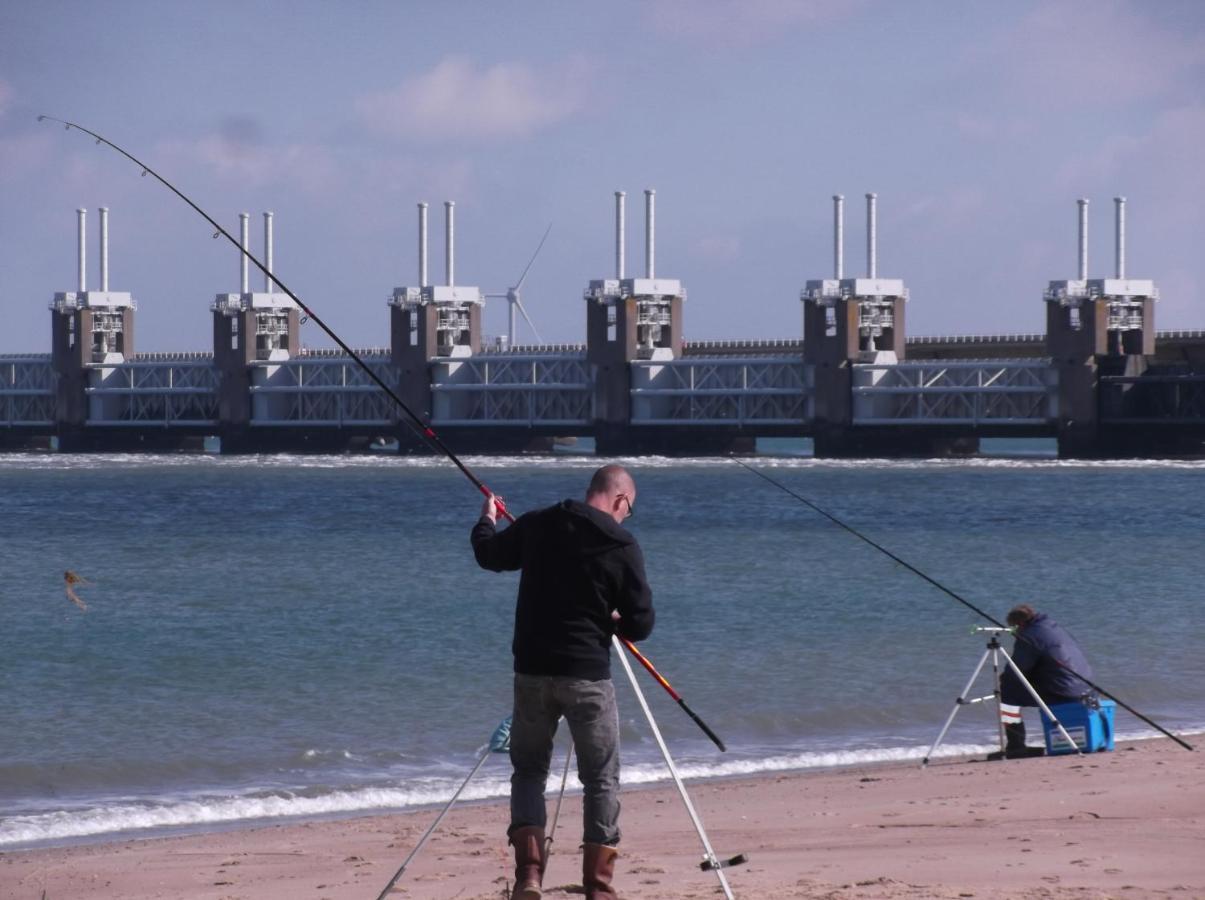 Comfortabel Vakantiehuis Aan Zee En Meer ! 坎珀兰 外观 照片