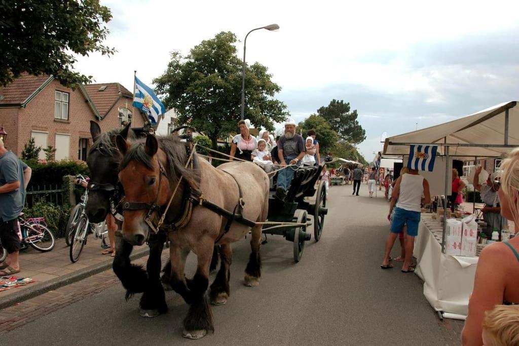 Comfortabel Vakantiehuis Aan Zee En Meer ! 坎珀兰 外观 照片