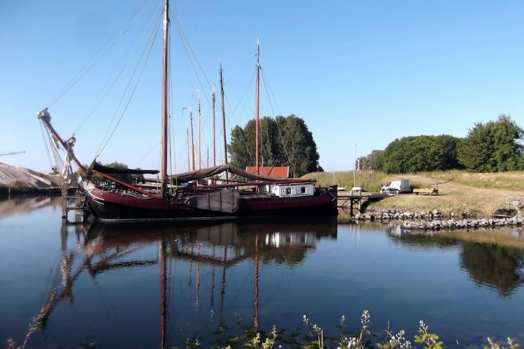 Comfortabel Vakantiehuis Aan Zee En Meer ! 坎珀兰 外观 照片